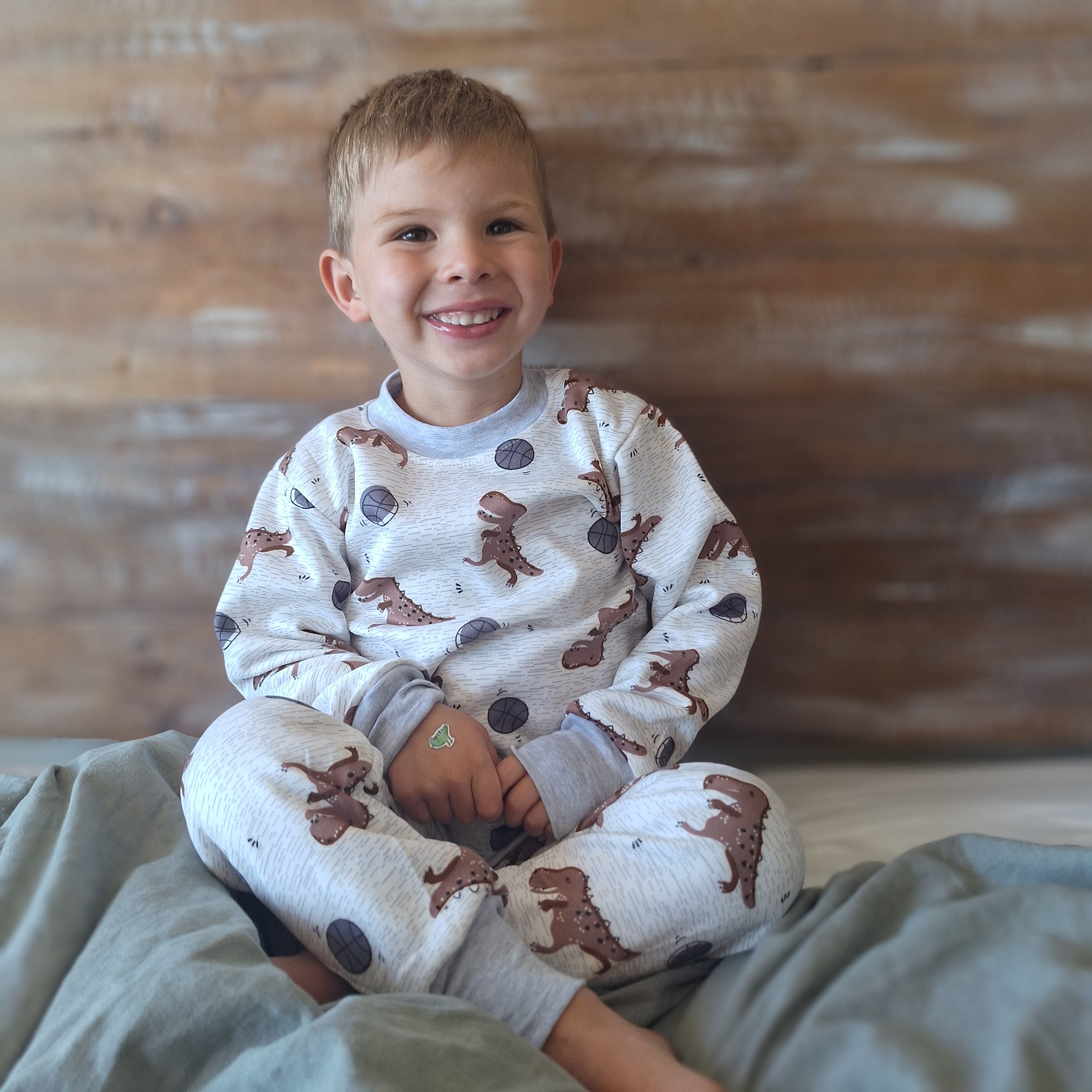 Pijama Afranelado Dino Café