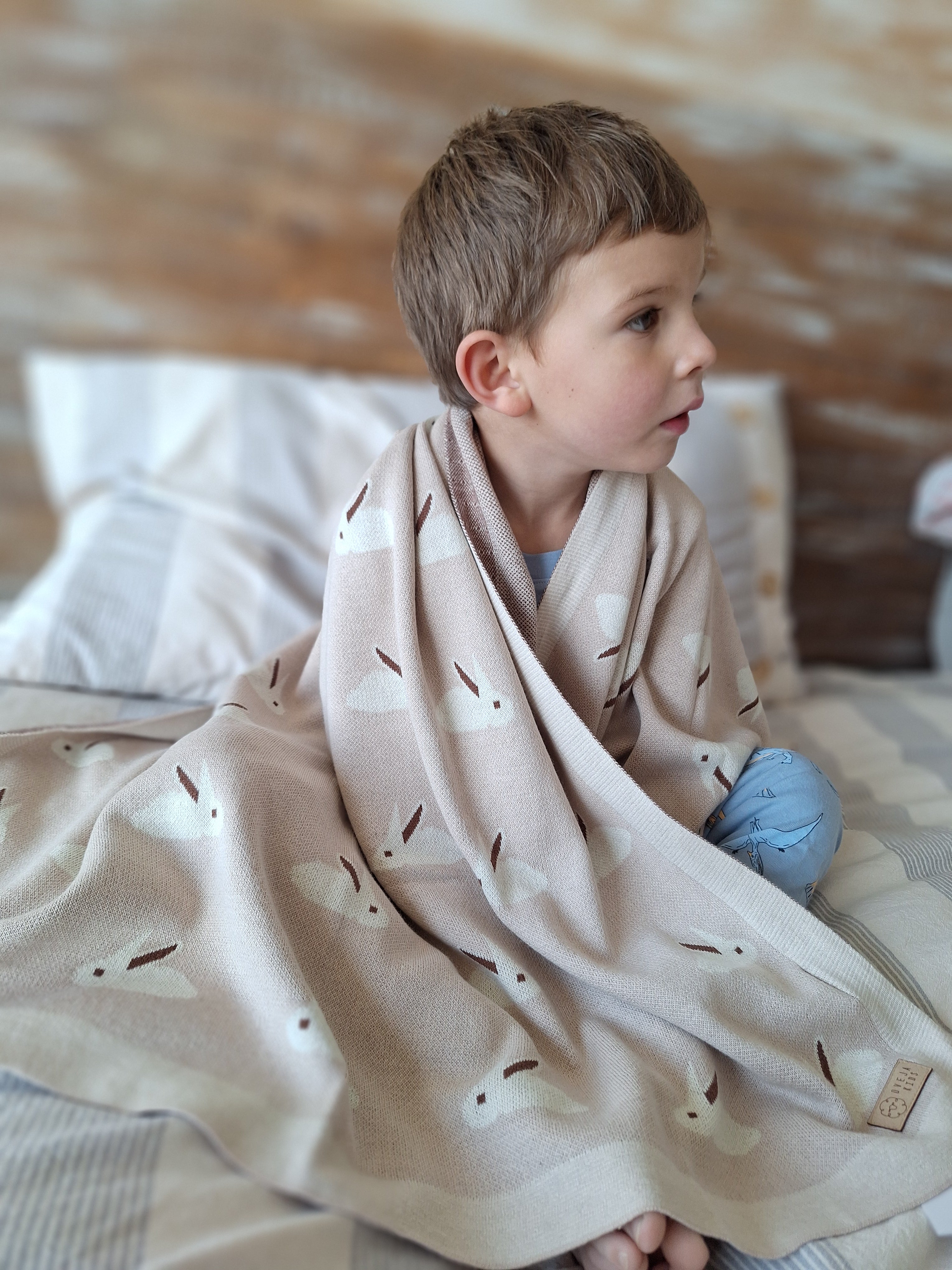 Manta Tejida Conejo Beige