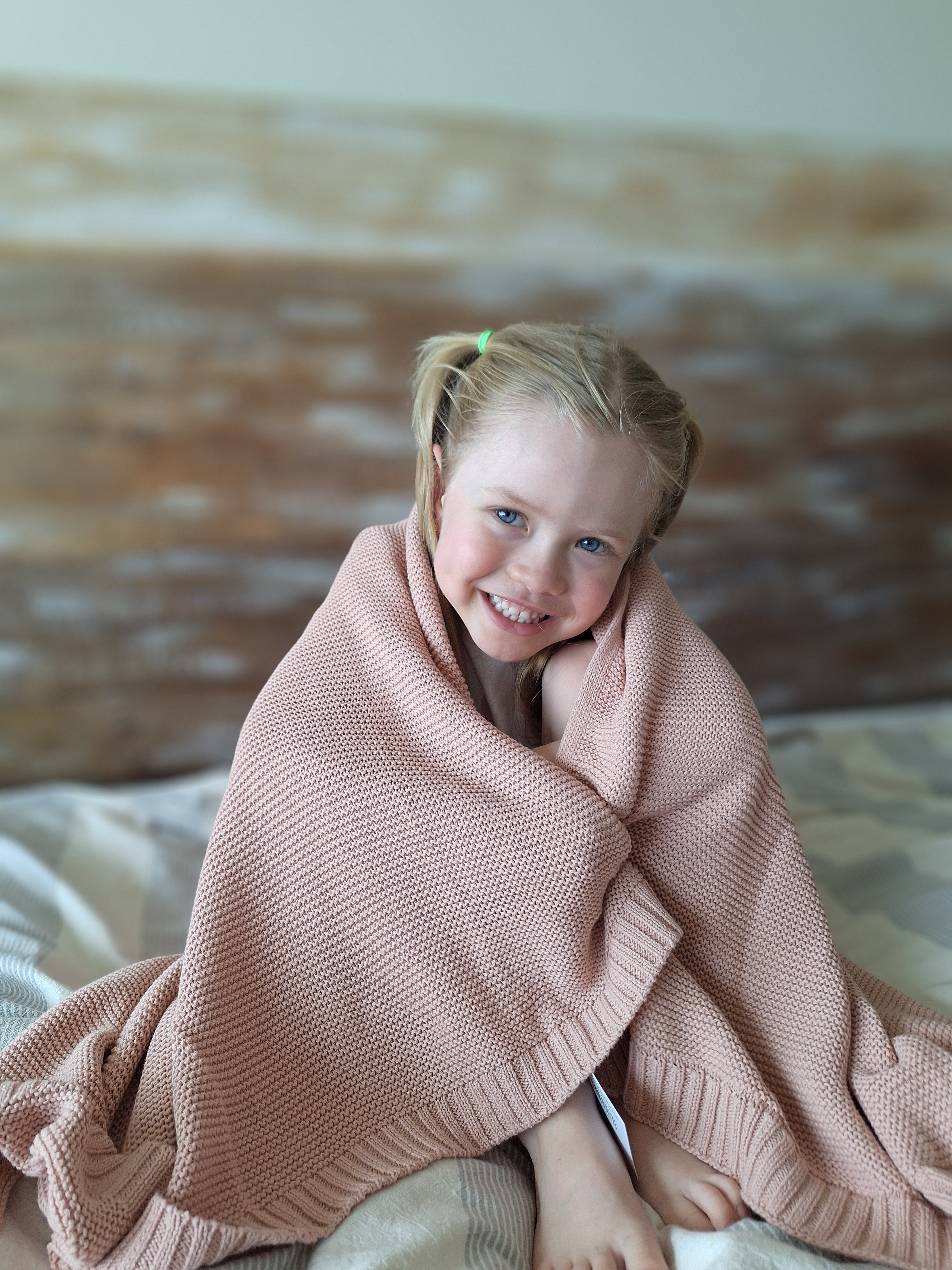 Manta Tejida Lisa Rosada